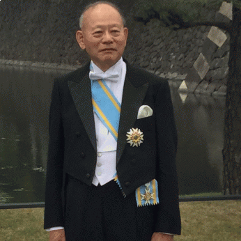梶山元総長が瑞宝大綬章、笹月特別主幹教授が瑞宝重光章を受章